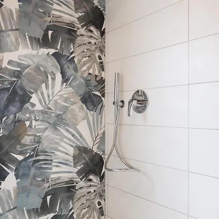 25trilocale Vista Mare E Amazzonia Style * دْيانو مارينا