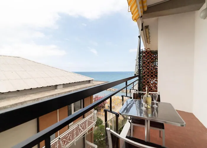 Lejlighed 25trilocale Vista Mare E Amazzonia Style Diano Marina