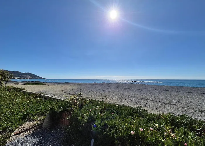 25trilocale Vista Mare E Amazzonia Style Diano Marina