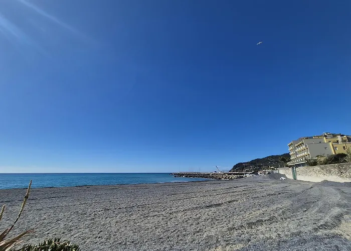 25trilocale Vista Mare E Amazzonia Style Lejlighed